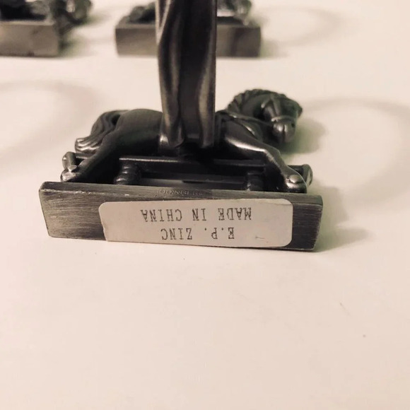 Bombay Company Antique Toy Horse Napkin Rings Box Set of 4 - Picture 13 of 16